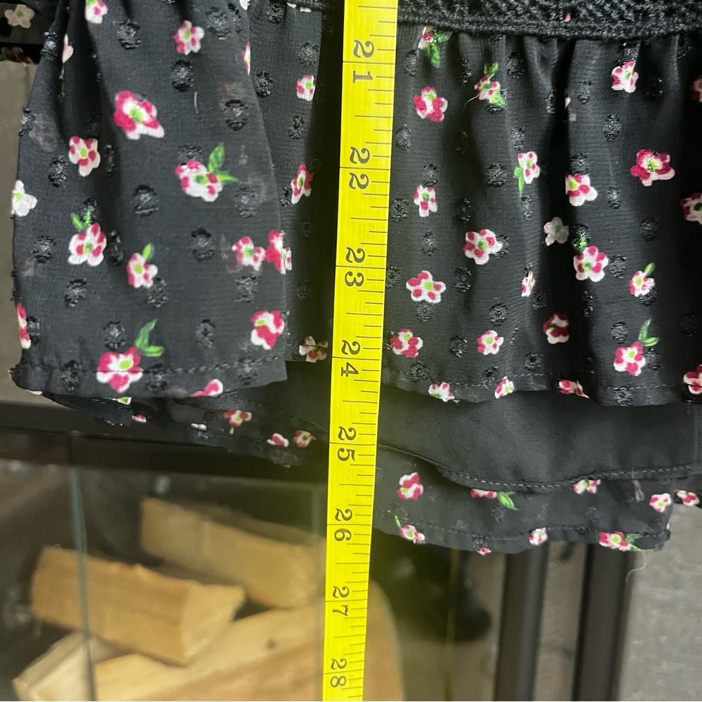 Anthropologie Maeve Steffy Bell Sleeve Black Floral Top Size XS - Picture 7 of 13